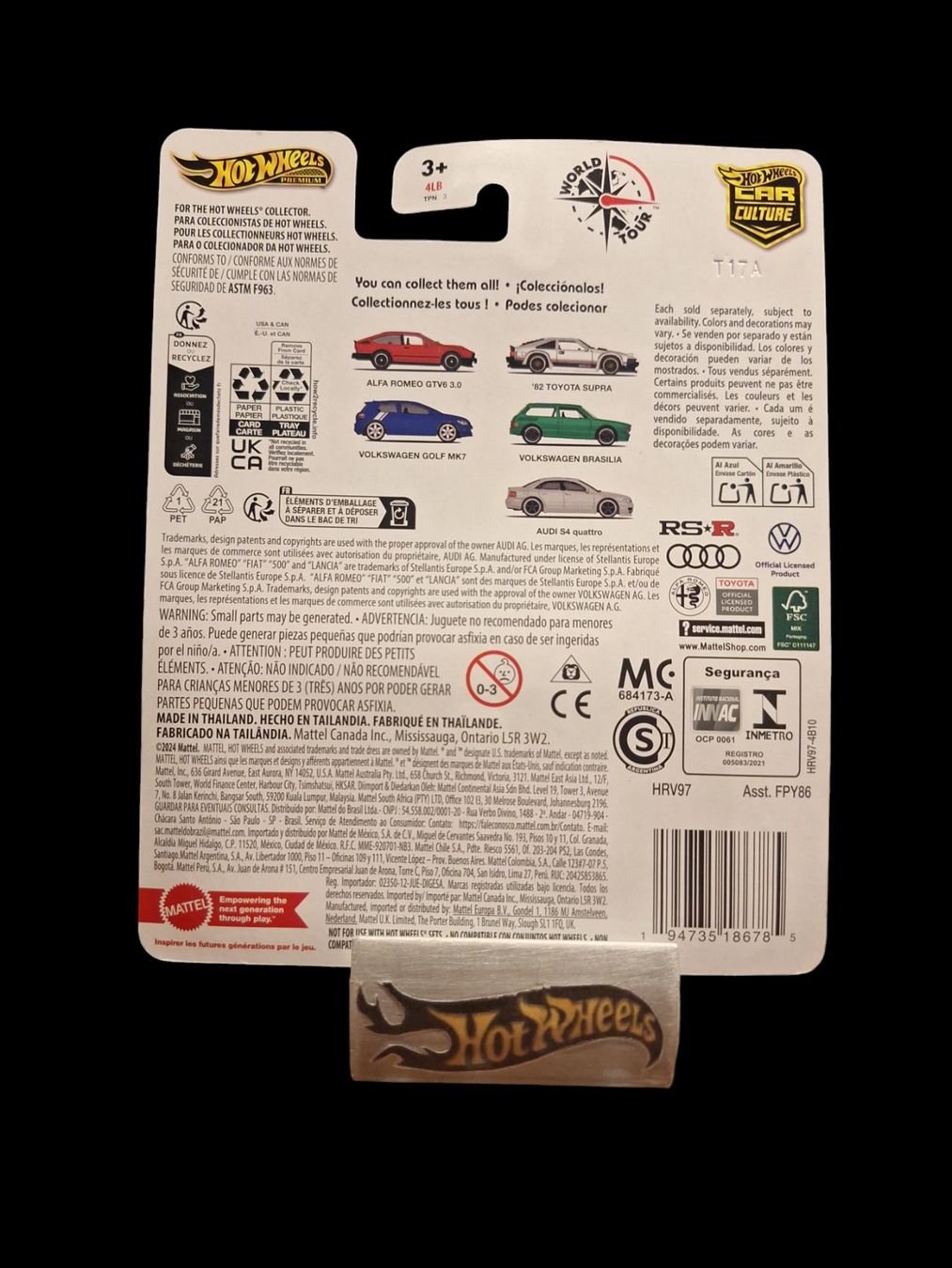 Hot Wheels Premium World Tour 2024 Volkswagen Golf MK7 3/5