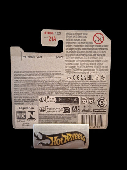 Hot Wheels Fast Foodie 2024 Dessert Drifter 2/5 S