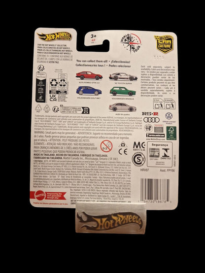 Hot Wheels Premium World Tour 2024 Volkswagen Golf MK7 3/5
