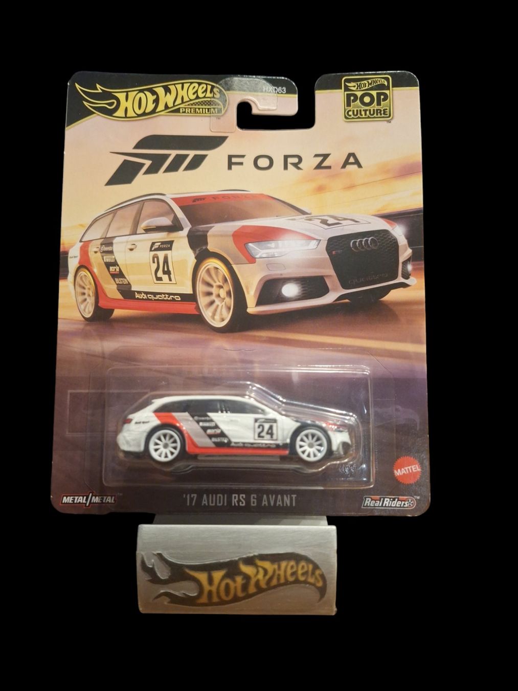 Hot Wheels Premium 2024 Forza 17 Audi RS 6 Avant