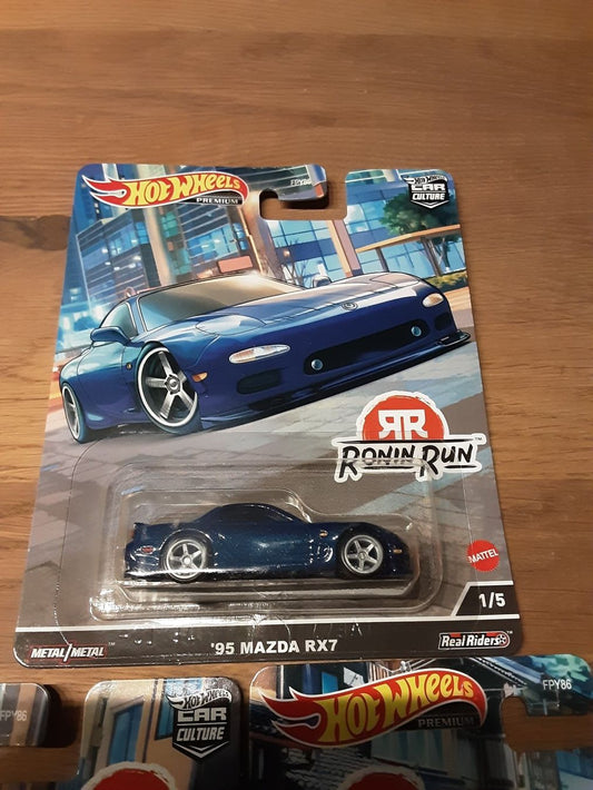 Hot Wheels Premium Car Cultur Ronin Run 2022 95 Mazda RX 7 1/5