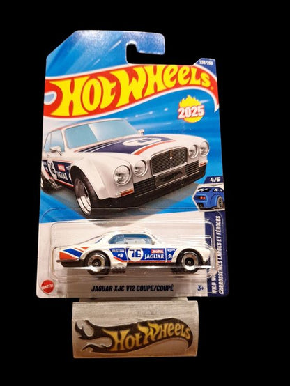 Hot Wheels Wild Widebody 2025 Jaguar XJC V12 Coupe 4/5 L