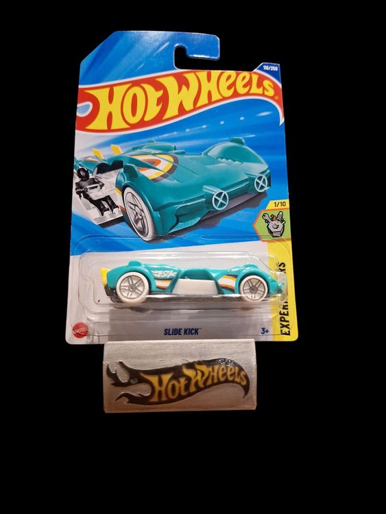 Hot Wheels Experimotors 2025 Slide Kick 1/10 L