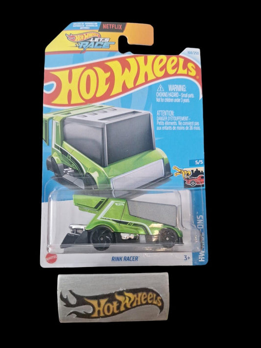 Hot Wheels HW Ride-Ons 2024 Rink Racer 5/5 L