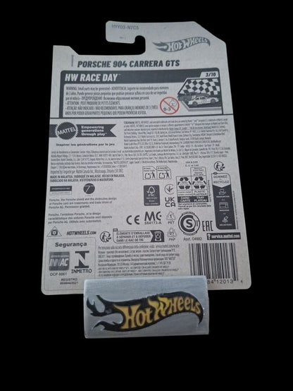 Hot Wheels HW Race Day 2025 Porsche 904 Carrera GTS 3/10 L