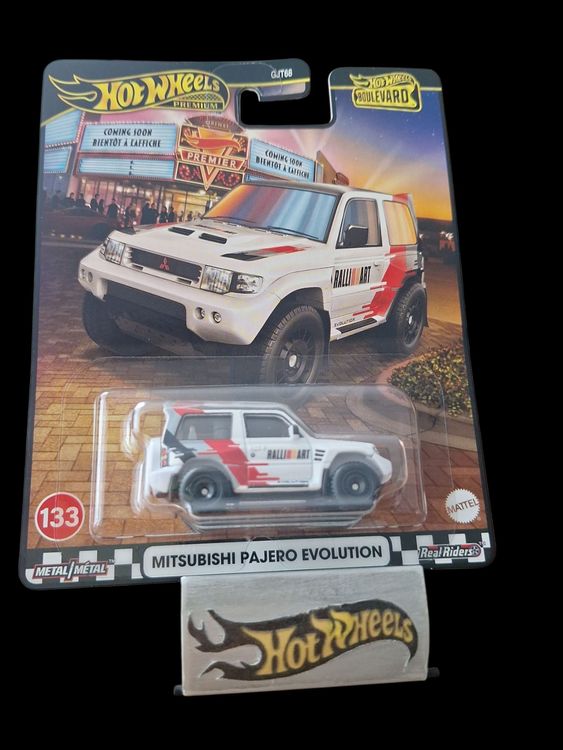 HW Premium Boulevard #133 Mitsubishi Pajero Evolution