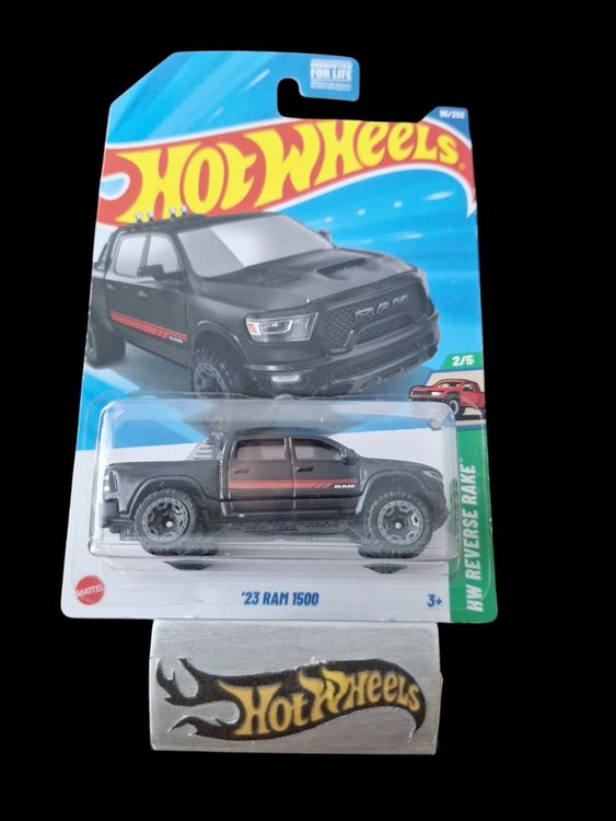 Hot Wheels HW Reverse Rake 2025 23 RAM 1500 2/5 L