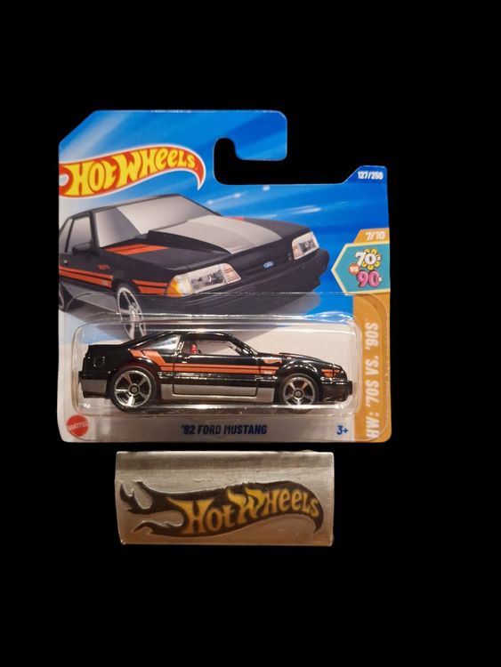 Hot Wheels HW: 70s vs. 90s 2025 92 Ford Mustang 7/10 S