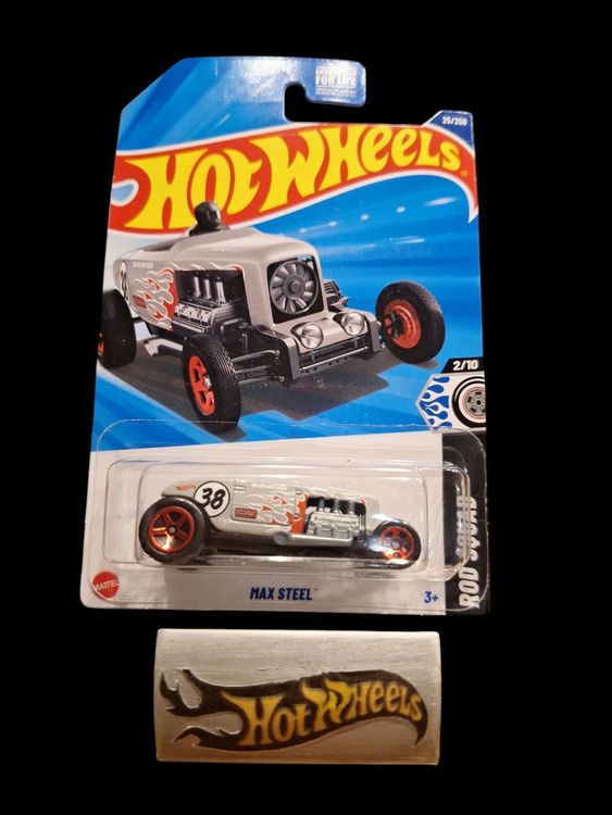 Hot Wheels HW EV 2025 Chevy Super Volt 7/10 L