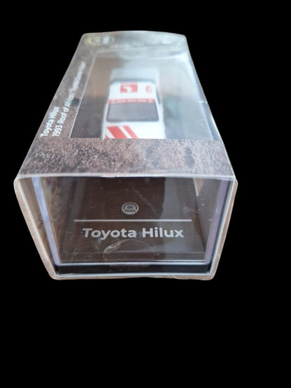Para64 Toyota Hilux 1993 Roof of Africa