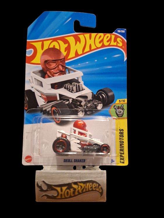 Hot Wheels Experimotors 2025 Skull Shaker 3/10 L