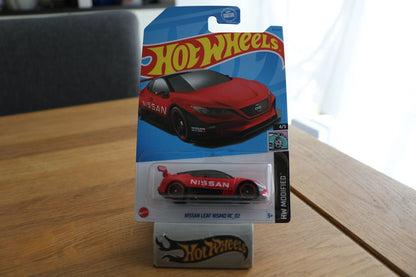 Hot Wheels HW Modified 2023 Nissan Leaf Nismo RC 02 4/5 L