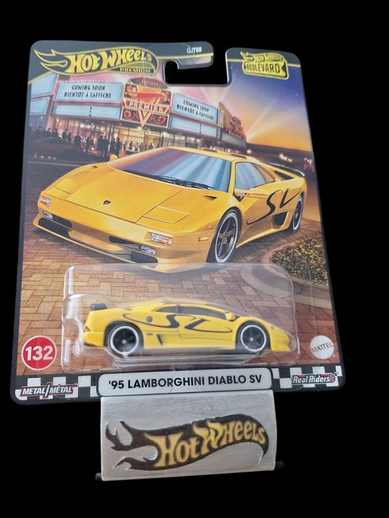 HW Premium Boulevard #132 95 Lamborghini Diablo SV