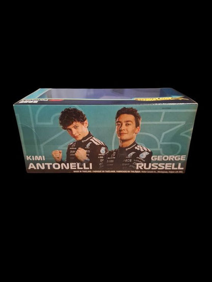 HW Premium Formula 1 2025 Mercedes-AMG Petronas Team Diarama