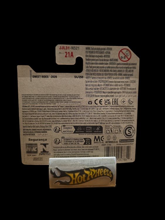 *SALE* Hot Wheels Sweet Rides 2026 Donut Drifter 1/5 S